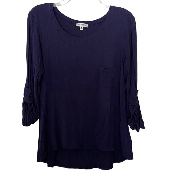 Zenana Outfitter Woman’s Navy Tee - Picture 1 of 4